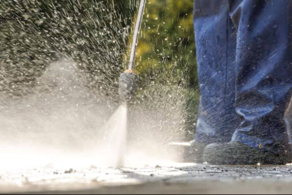 Guide to Water Jetting Services That Don’t Use Harsh Chemicals