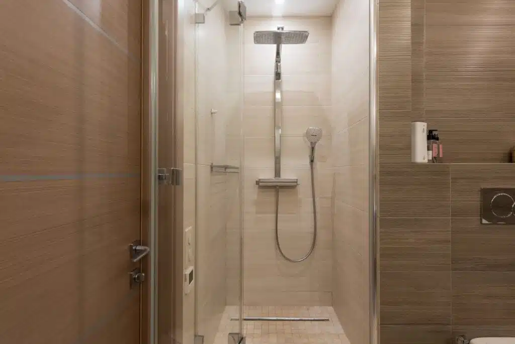 How Residential Hydro Jetting Helps Homes With Slow Showers