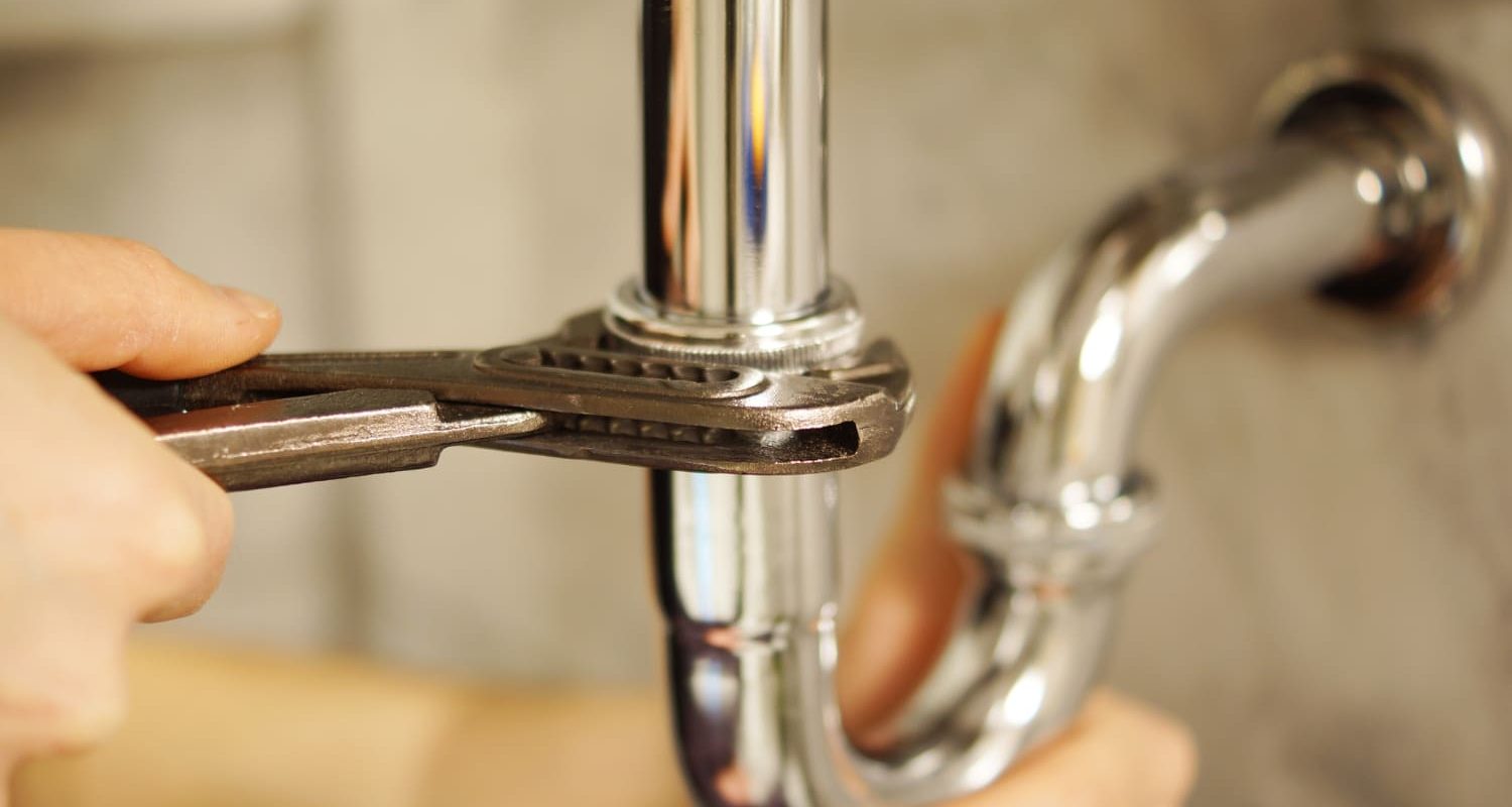 Leaking Pipes