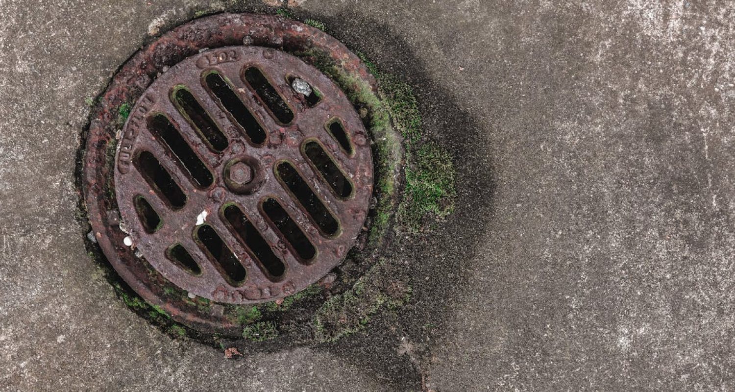 Sewer smell after heavy rain punta gorda