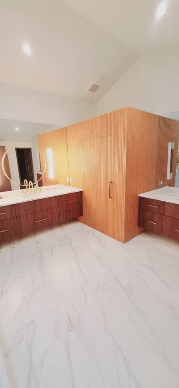 shutterstock_2504658119-04 (1) shutterstock_2504658119-04 (1)